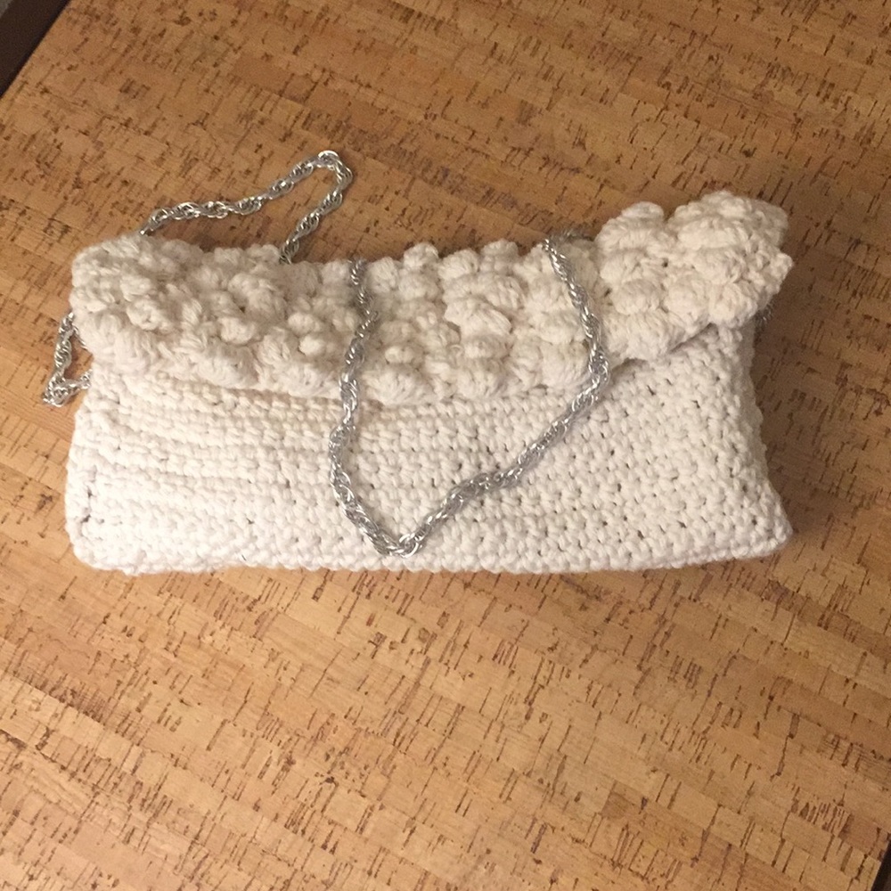 Hand bag
